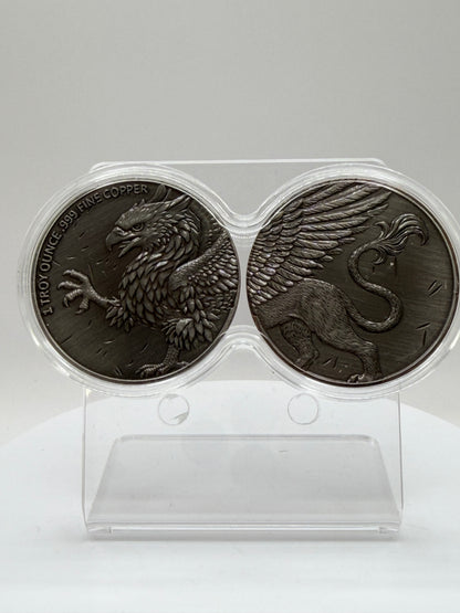 Antiqued Griffin copper rounds in connected capsule holder